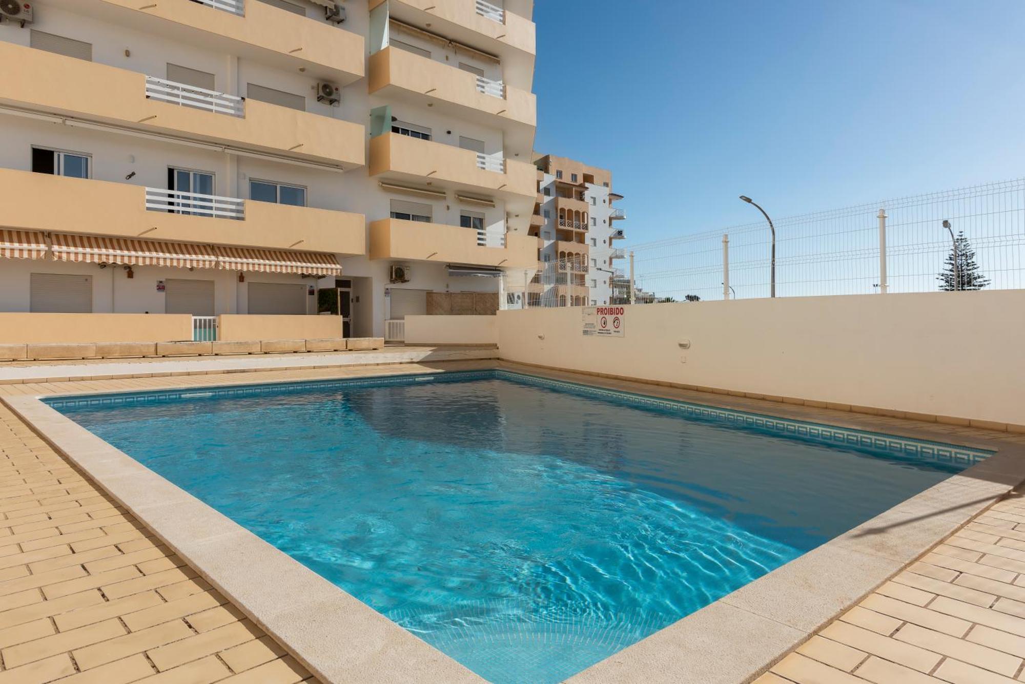 Grace - Quarteira Apartment Bagian luar foto
